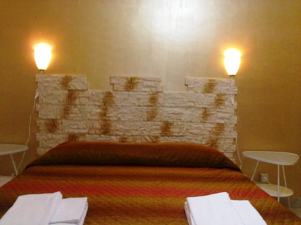Gigi Holiday Rooms Rzym Zewnętrze zdjęcie