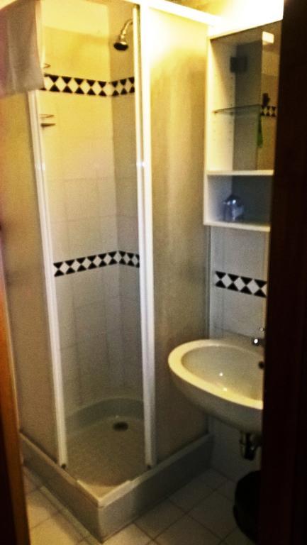 Gigi Holiday Rooms Rzym Zewnętrze zdjęcie