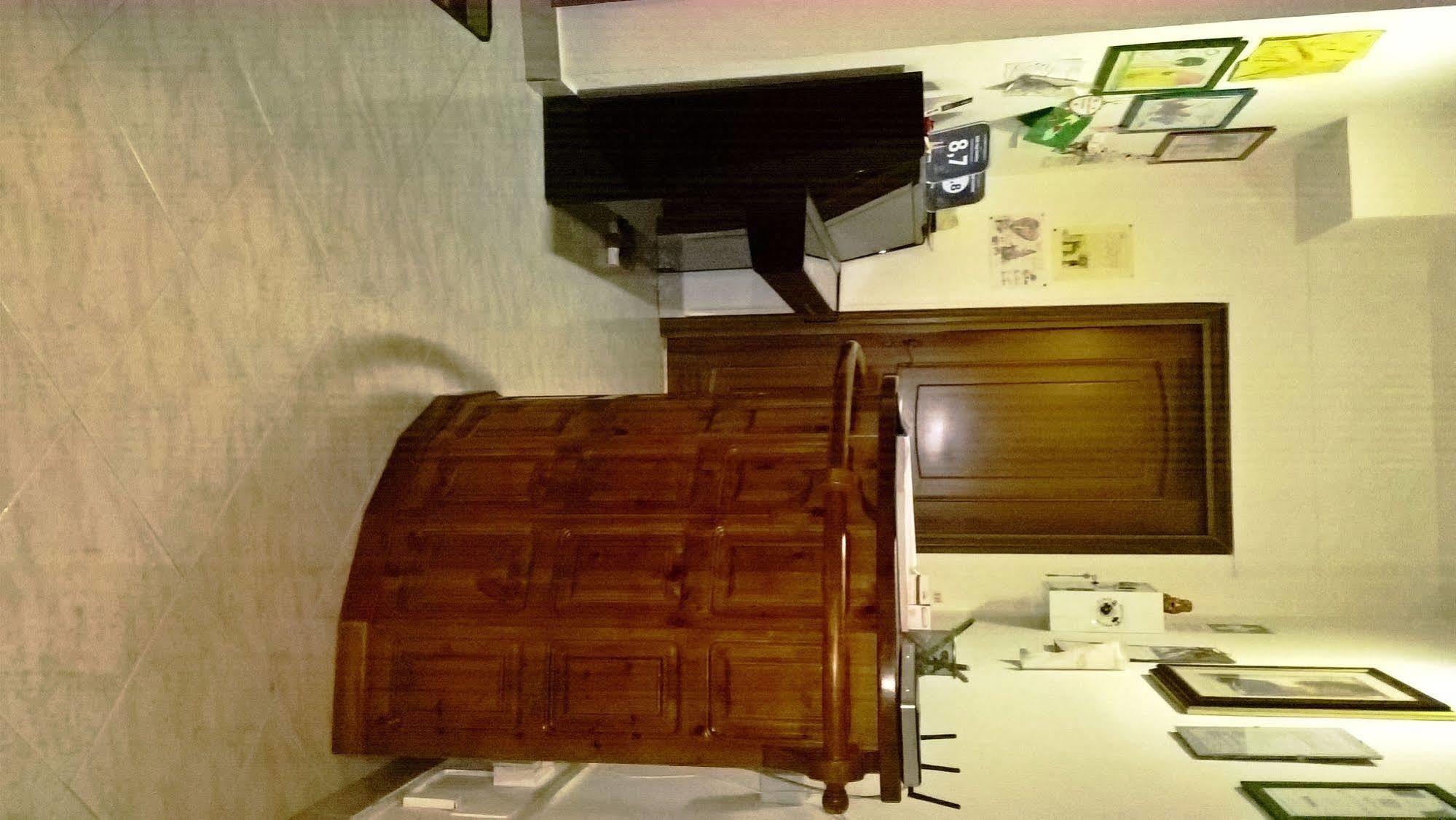 Gigi Holiday Rooms Rzym Zewnętrze zdjęcie