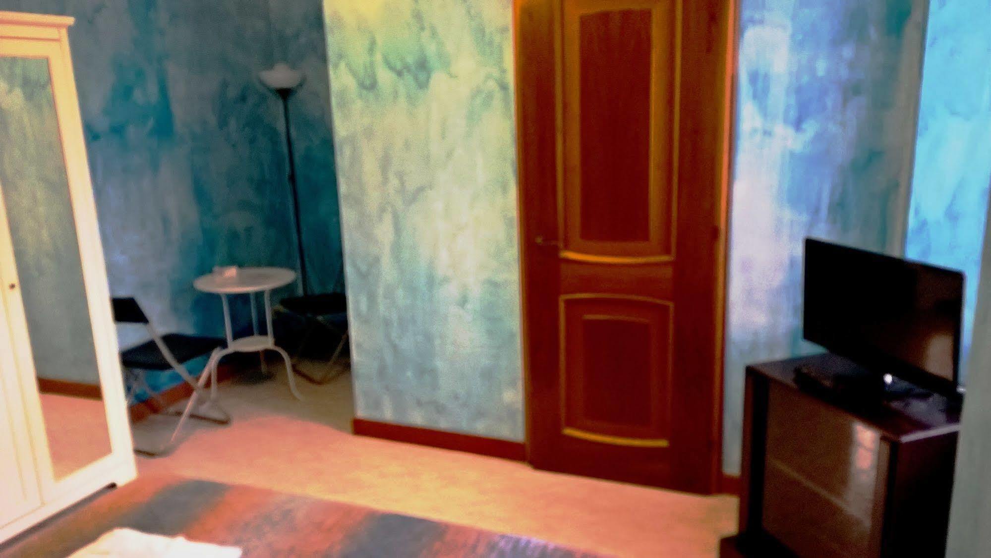 Gigi Holiday Rooms Rzym Zewnętrze zdjęcie