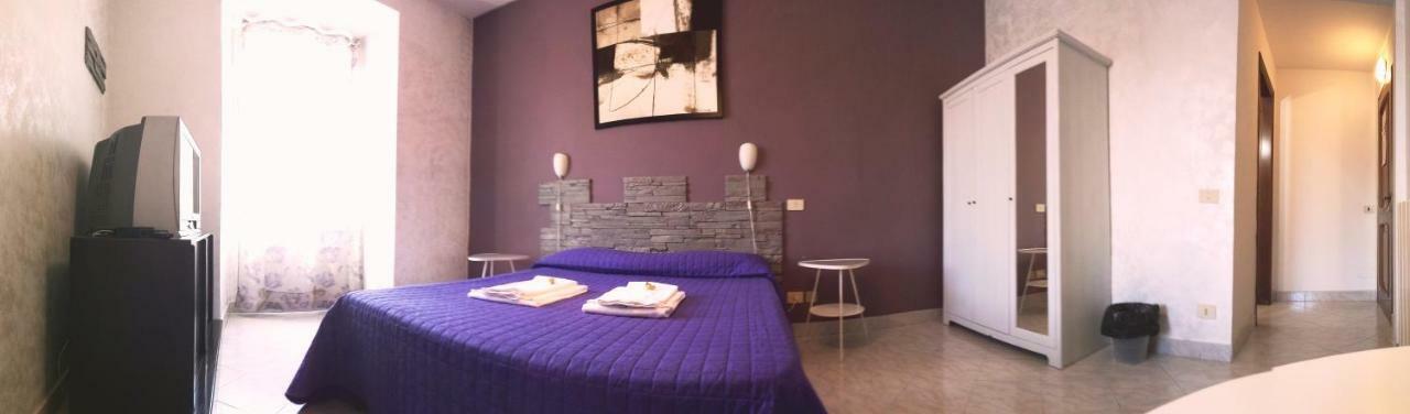 Gigi Holiday Rooms Rzym Zewnętrze zdjęcie