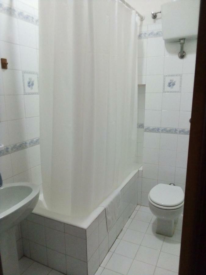 Gigi Holiday Rooms Rzym Zewnętrze zdjęcie
