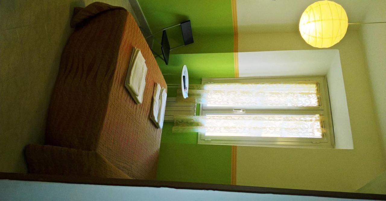 Gigi Holiday Rooms Rzym Zewnętrze zdjęcie
