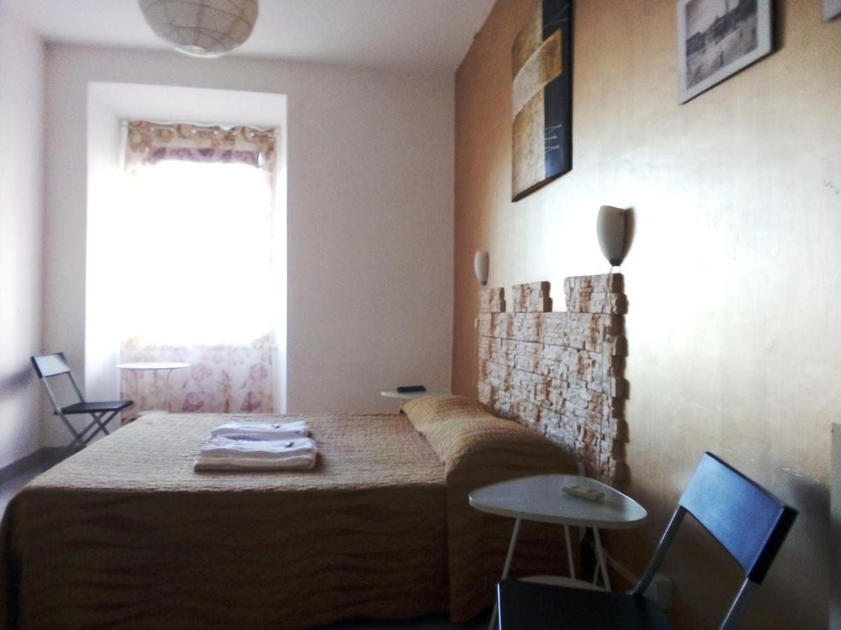 Gigi Holiday Rooms Rzym Zewnętrze zdjęcie